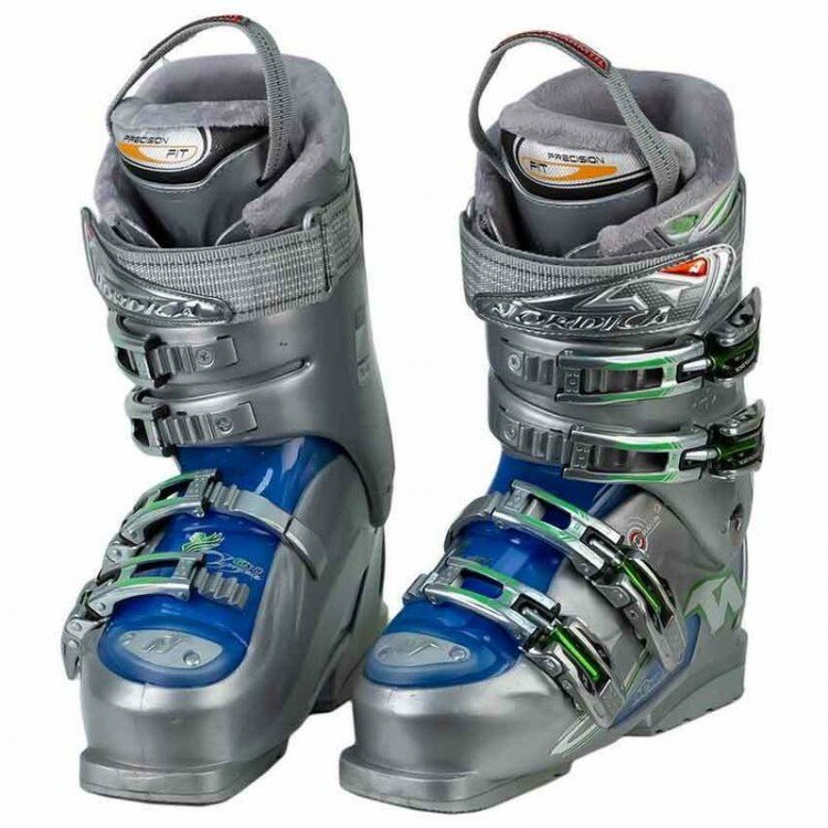 Nordica GTS 8 Olympia Size 23 Womens Ski Boots